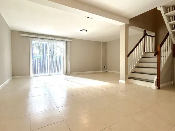 9620F Vinca Circle, 9620F Vinca Cir #1, Charlotte, NC 28213