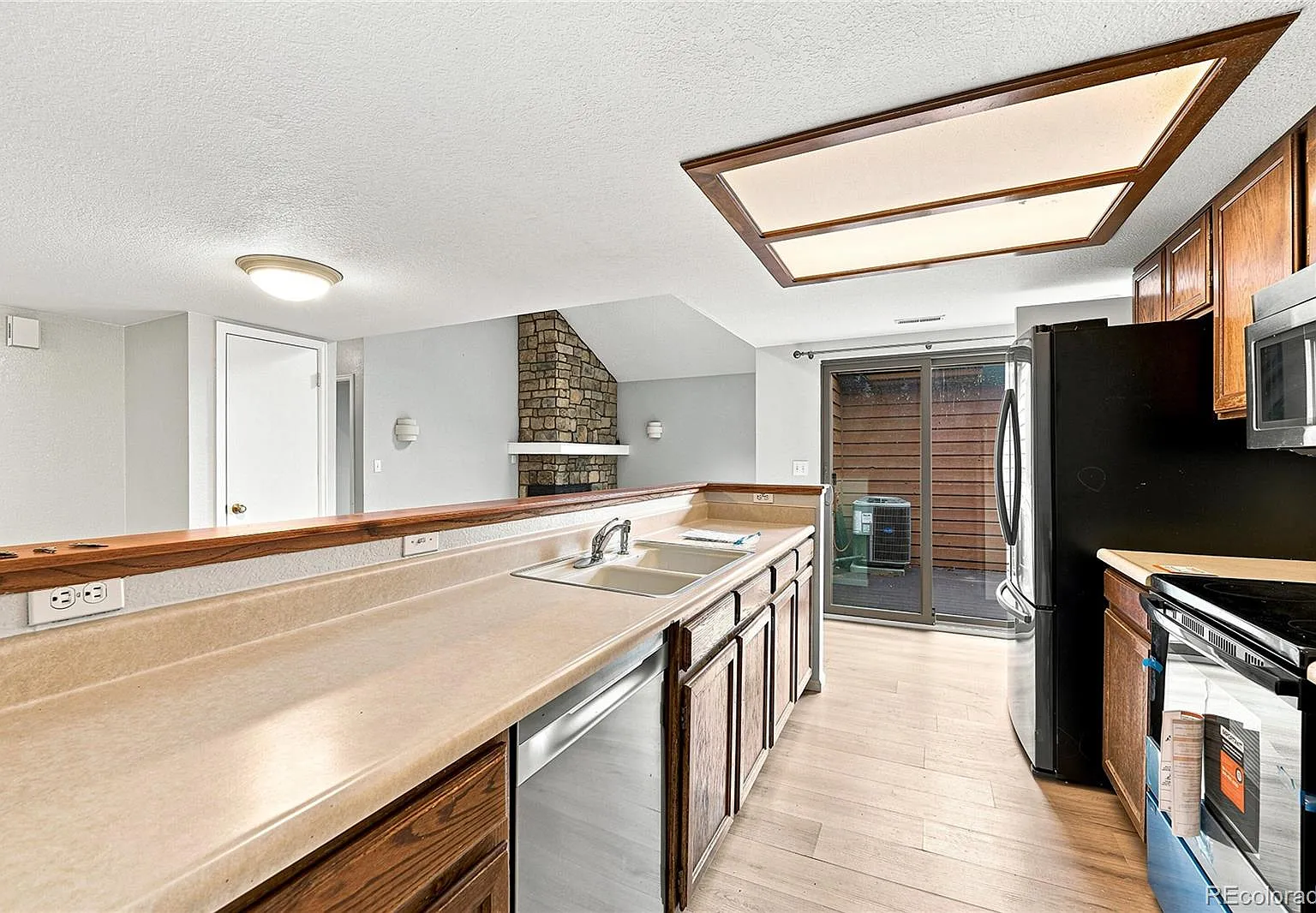 Willowbrook Townhomes — Photo 2