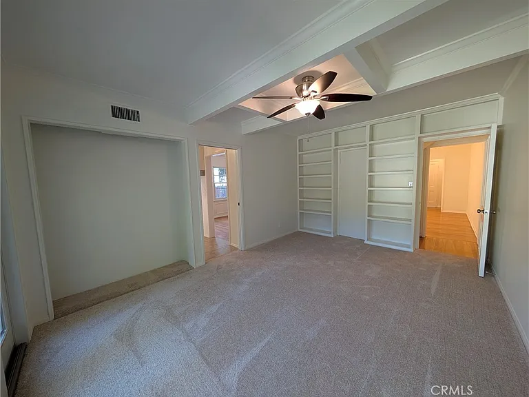 582 N Sunnyslope Ave — Photo 27