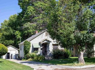 212 S Locust St, Nampa, ID 83686