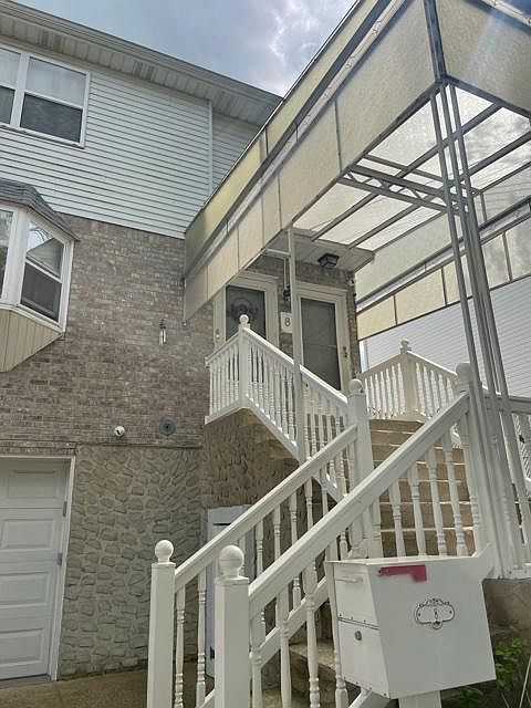 1st image of 8 Arkansas Ave Floor 2