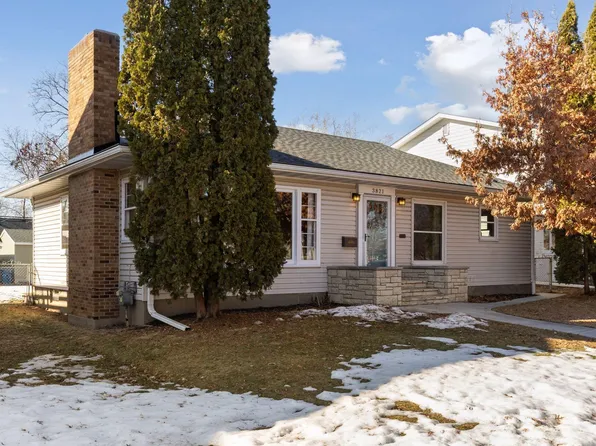 3821 York Ave N, Robbinsdale, MN 55422