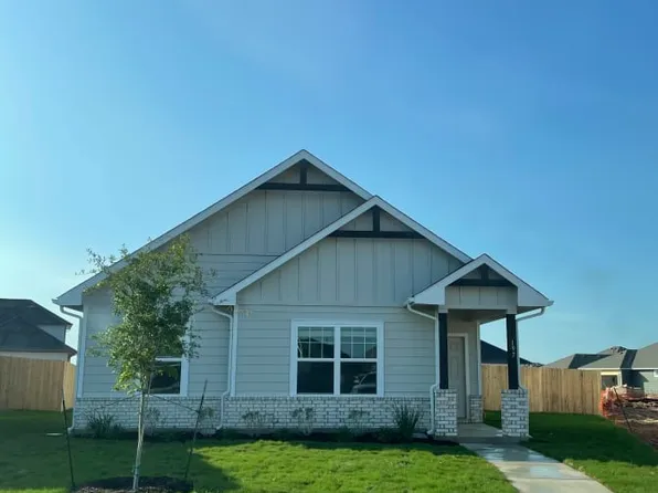 197 Mammoth Dr, Kyle, TX 78640