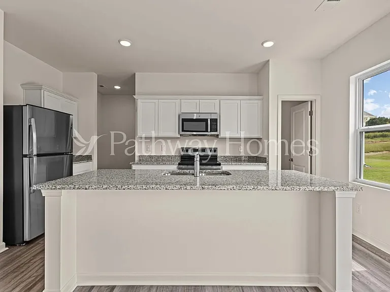 12721 Haymarket Rd — Photo 11