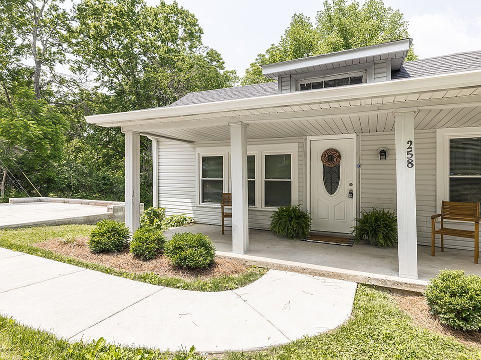 258 E Bledsoe St, Gallatin, TN 37066 Zillow