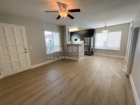 3rd image of 4572 Hawley Blvd #8