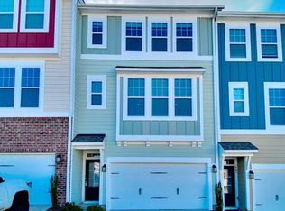 2873 Dallas Valley Ln, Apex, NC 27502