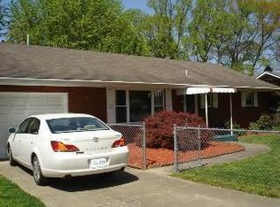 805 Park St, Worthington, KY 41183