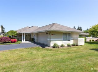 51 Mariner Pl, Port Ludlow, WA 98365