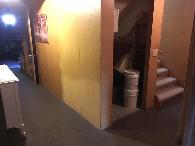 2721 Milwaukee St — Photo 18