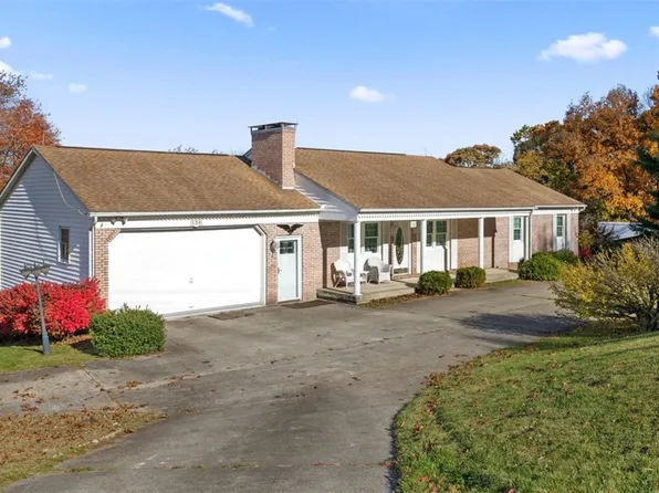 128 White Star Way, Jennerstown, PA 15547