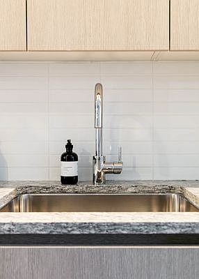 4th image of 22-44 Jackson Ave #4401