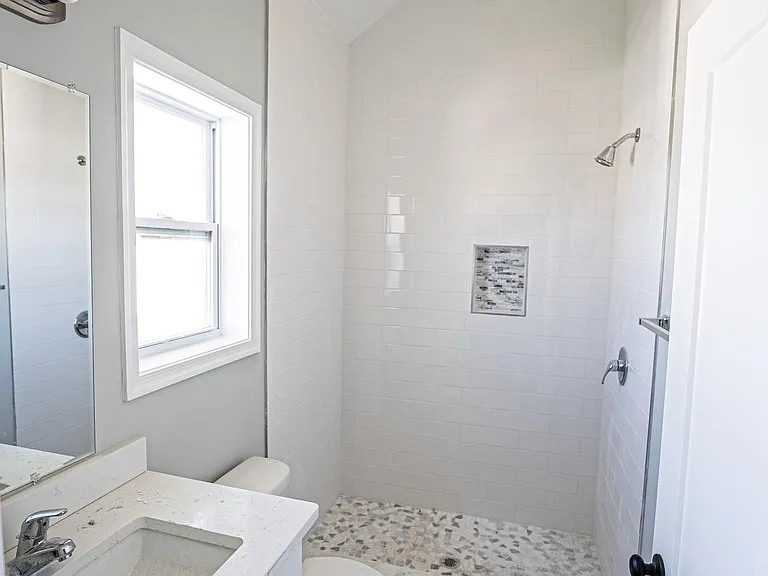 295 Pershing Ave #1-4 — Photo 23