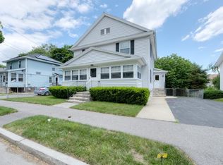 99 Henshaw St, Worcester, MA 01603