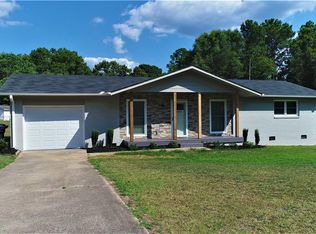 1422 E Calhoun St, Anderson, SC 29621