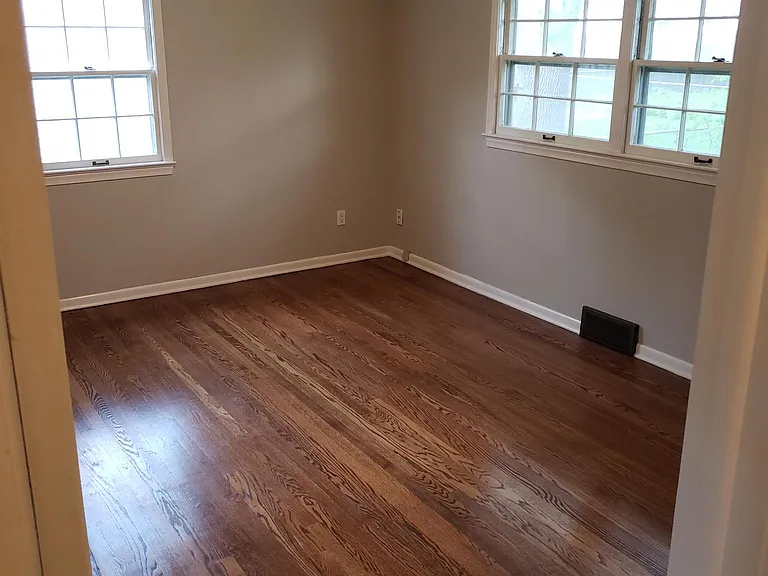 1837 N Hancock St — Photo 10