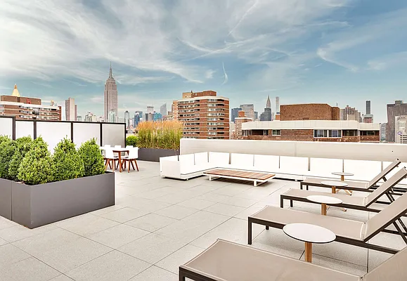 Rented by Compass | media 21