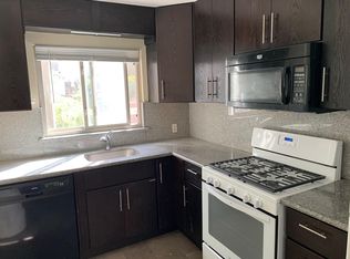 68 Vernon St APT 2, Oakland, CA 94610