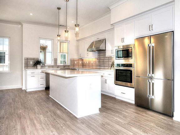 2nd image of 17267 Saint Anthony Dr