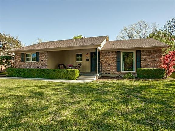 2nd image of 529 Parkview Ln