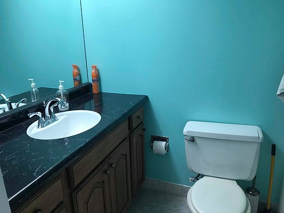 5th image of 6833 N Kedzie Ave APT 709