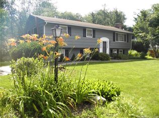 360 Chestnut St, Cheshire, CT 06410