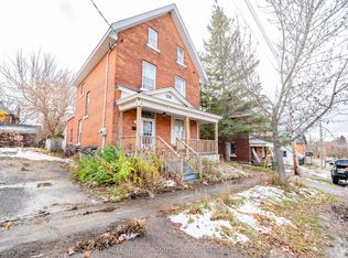 198 McAllister St, Pembroke, ON K8A 3G2