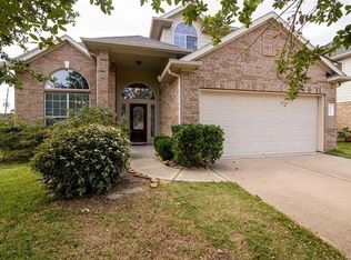 527 Rainswept Pass Dr, Rosenberg, TX 77469