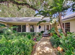 926 Sunrise Ter, Indian River Shores, FL 32963