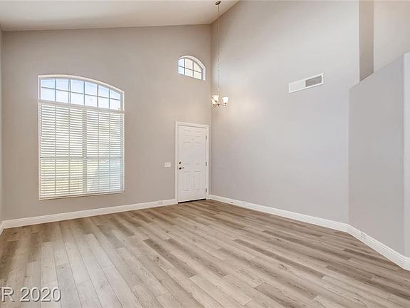 4th image of 8424 Sea Glen Dr