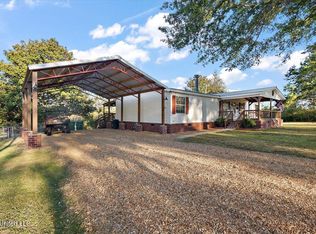 406 Kit Lewis Rd, Walnut Grove, MS 39189