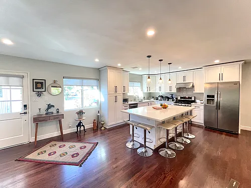 6654 Rhea Ave Photo 1