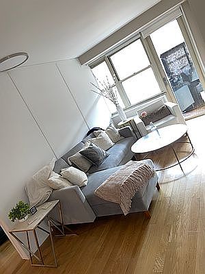 1st image of 6 Barclay St #18AB