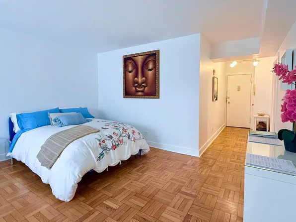 105 Ashland Place image 6 of 23