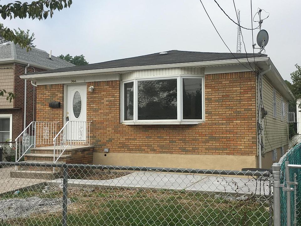 1st image of 366 Grandview Ave