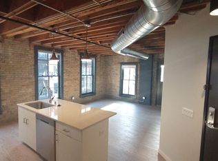 235 S 2nd St #402, Milwaukee, WI 53204