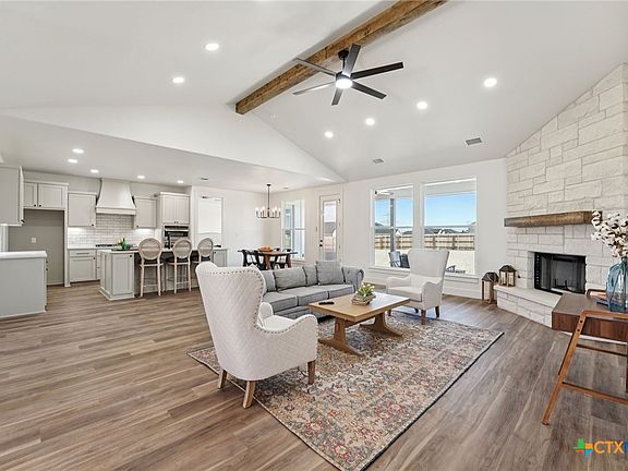 3rd image of 5207 Hollow Ranch Dr