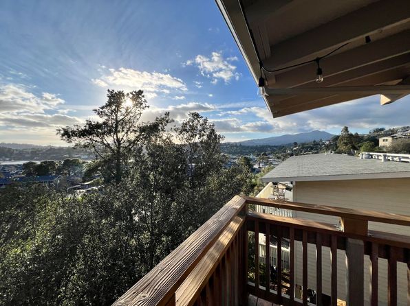 28 Circle Dr APT A