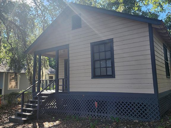 2nd image of 758 Ashford St