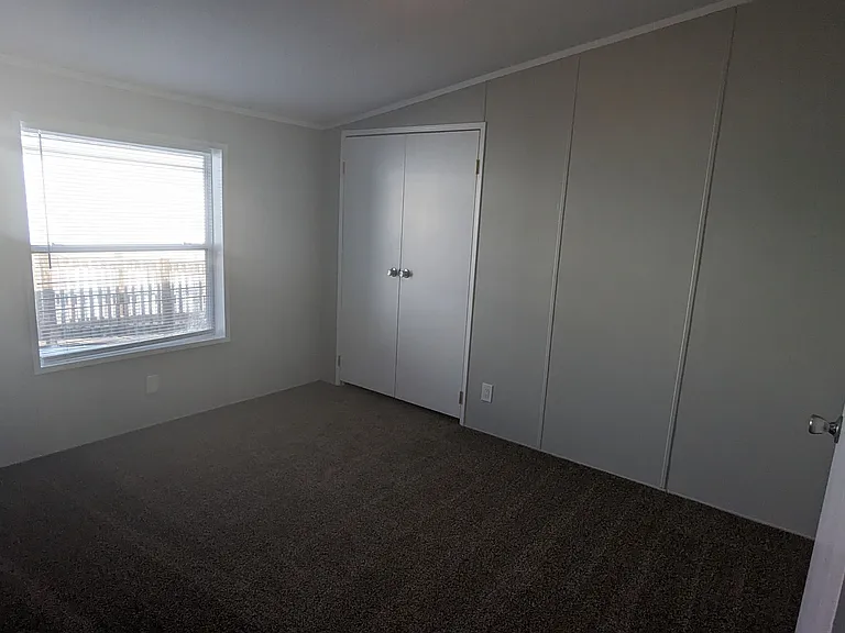 Oakridge Estates — Photo 18