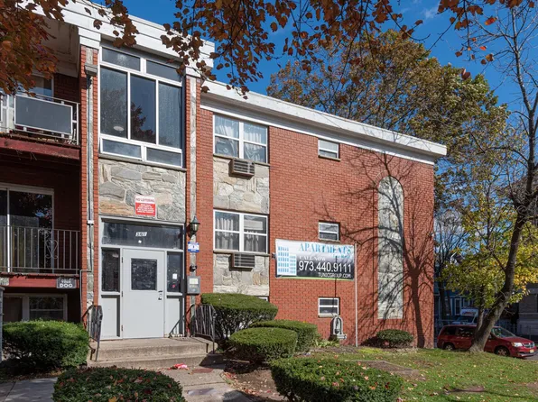 359 Park Ave #B5, Orange, NJ 07050