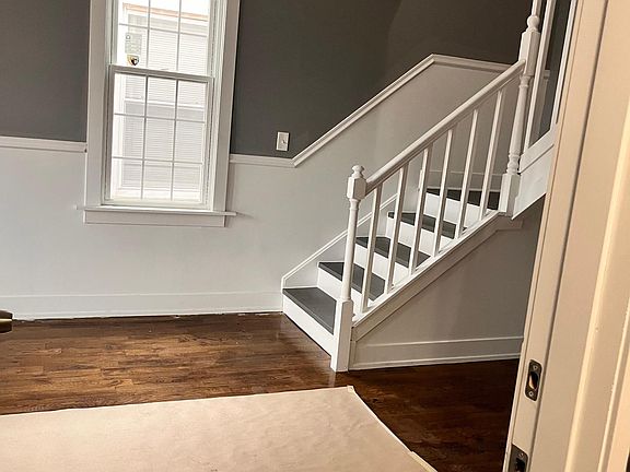 3rd image of 5628 S Justine St #2