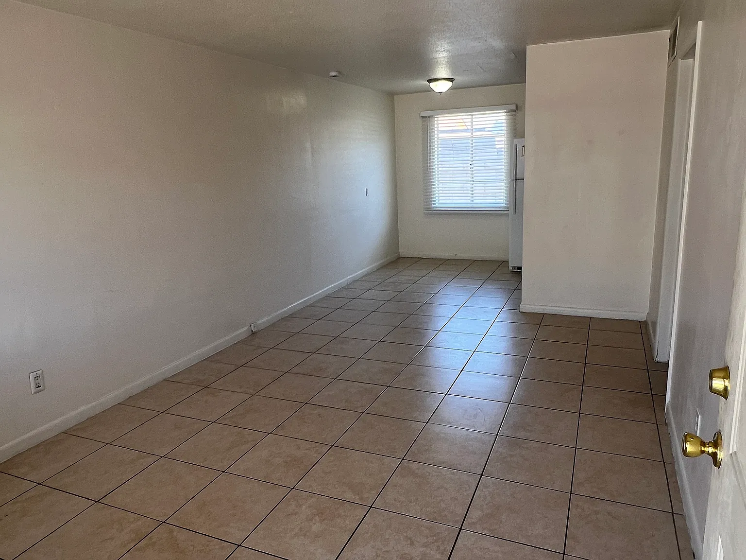 1 bed, 500 sqft, $849 — Photo 3