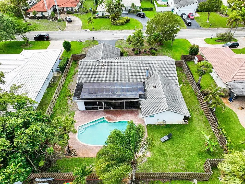 251 NW 92nd Ave #1