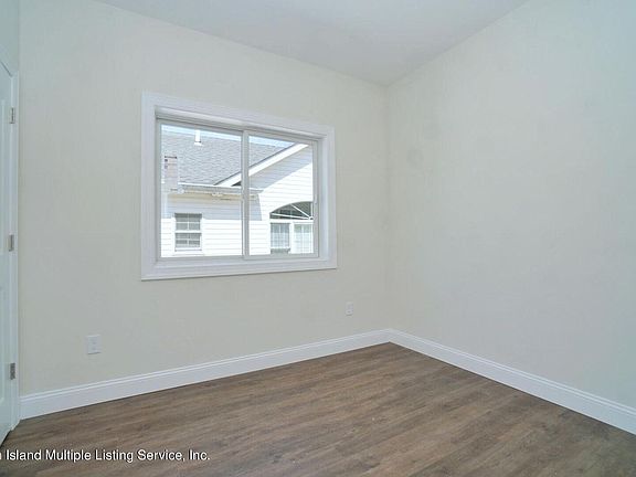 5th image of 76 Canton Ave Floor 1