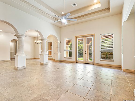 5th image of 6708 Ghia Ln
