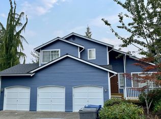 1730 221st Pl NE, Sammamish, WA 98074