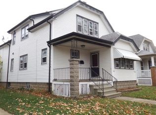 3242 S 7th St, Milwaukee, WI 53215