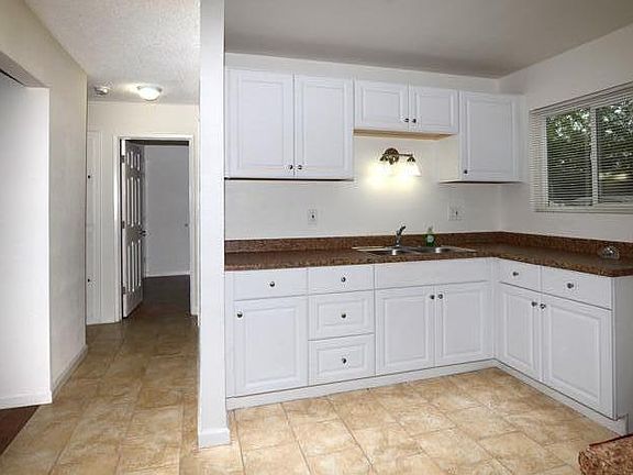 3rd image of 1220 N Park Western Dr APT 2
