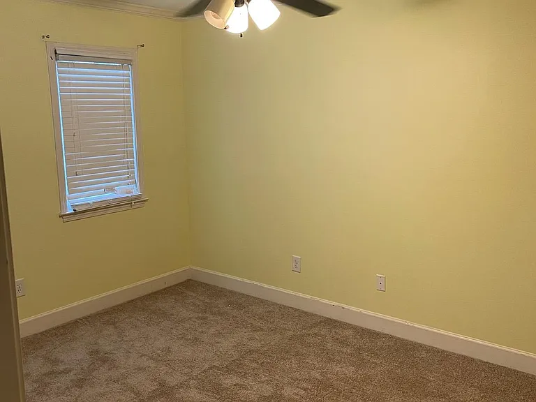 705 McDonald St SE — Photo 11